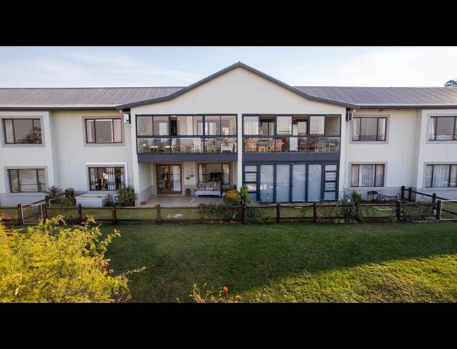 2 BEDROOM APARTMENT FOR SALE IN HOWICK NORTH